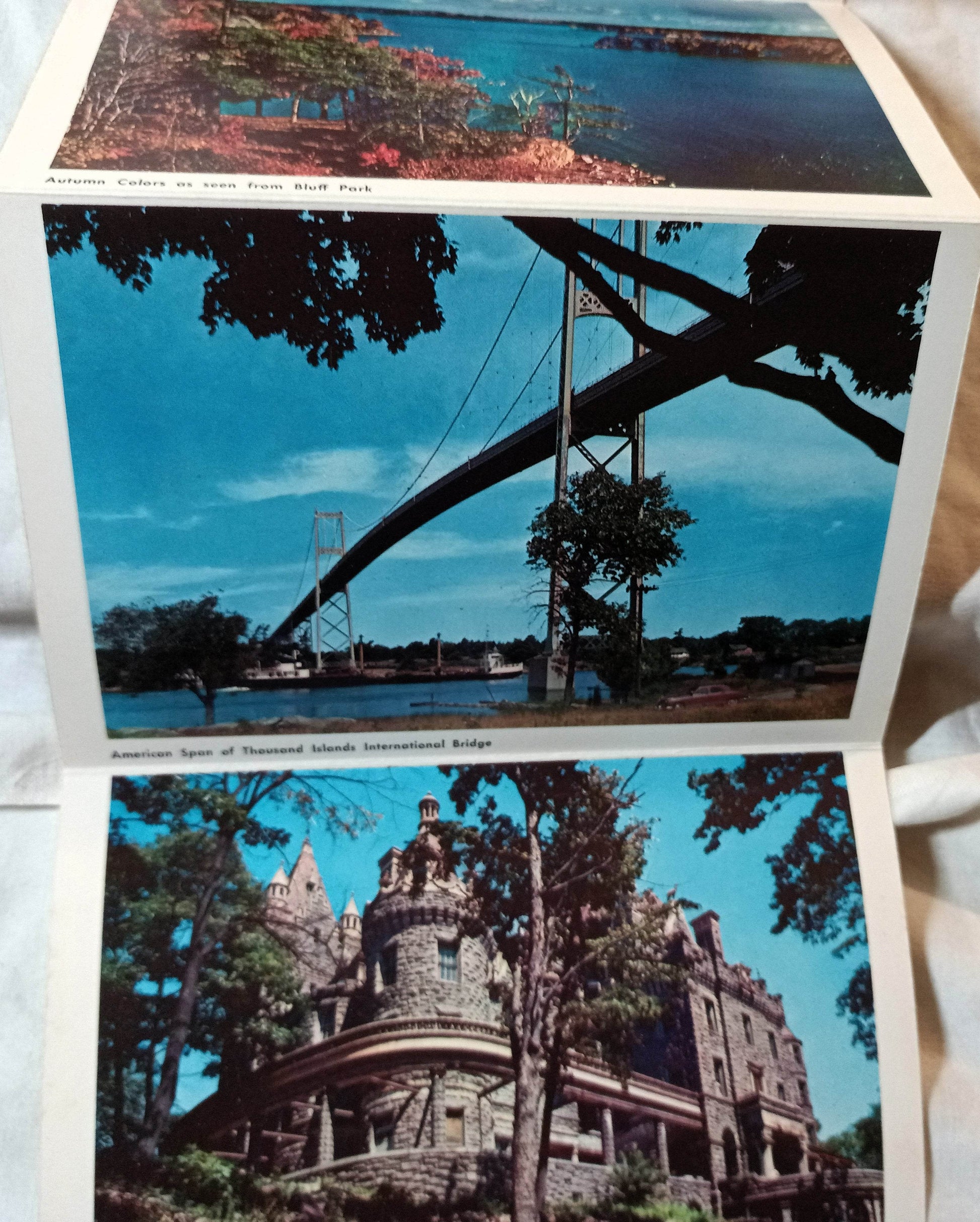 Greetings From Thousand Islands Ontario Late 1950s Postcard Booklet - TulipStuff