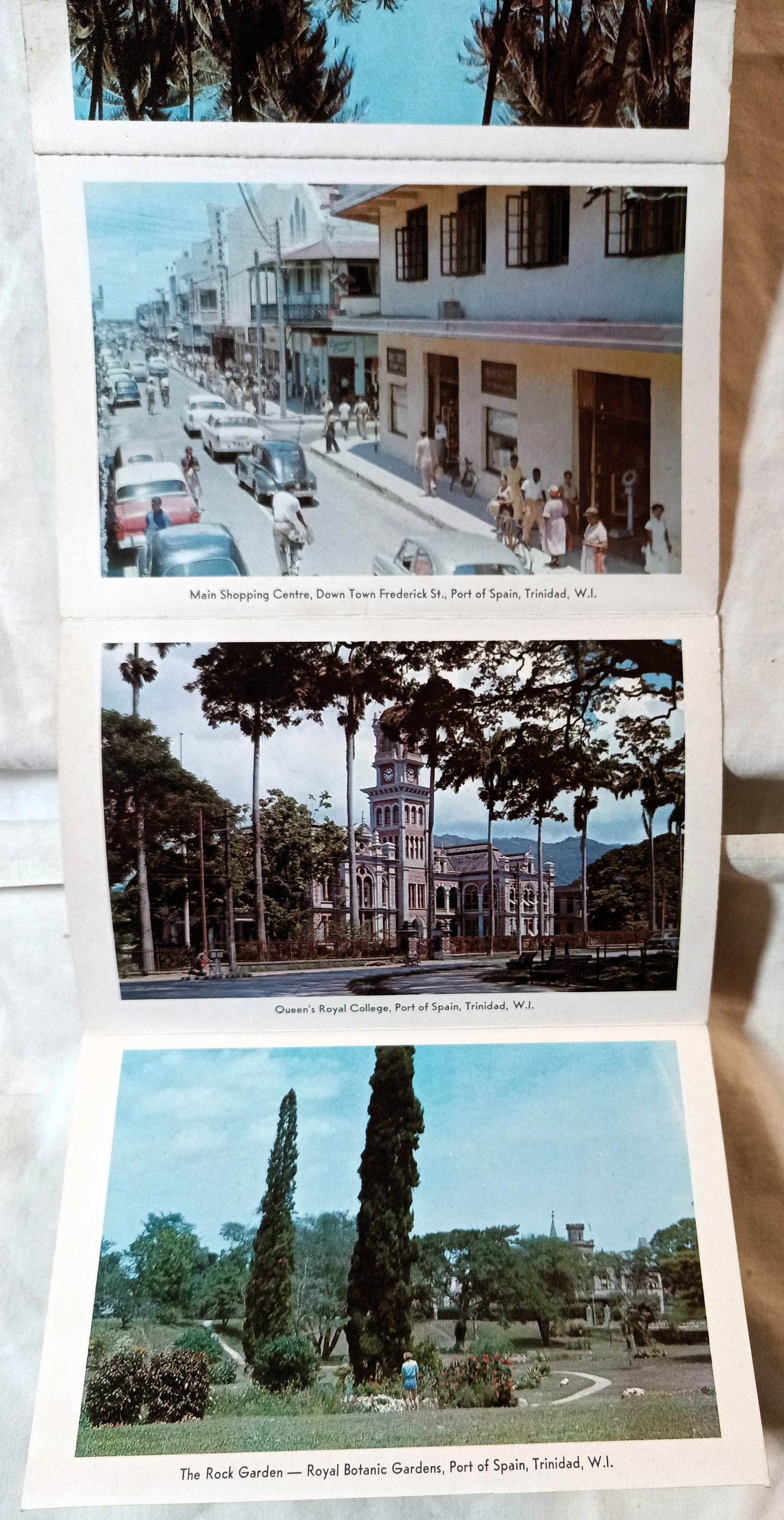 Trinidad Land Of The Humming Bird Late 1950s Postcard Booklet 13 views - TulipStuff