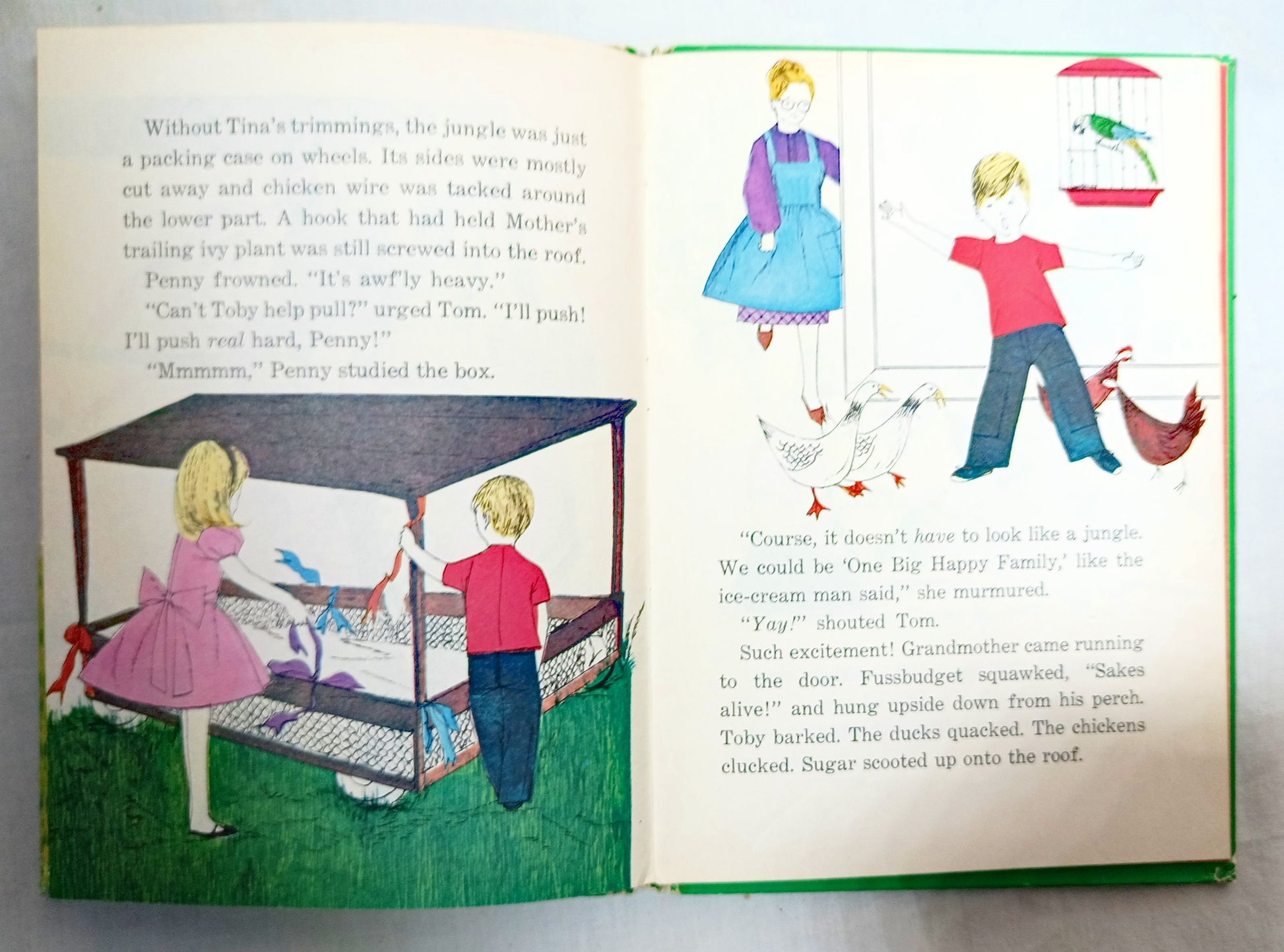 The Tuckers One Big Happy Family Jo Mendel Big Tell-A-Tale 1965 - TulipStuff