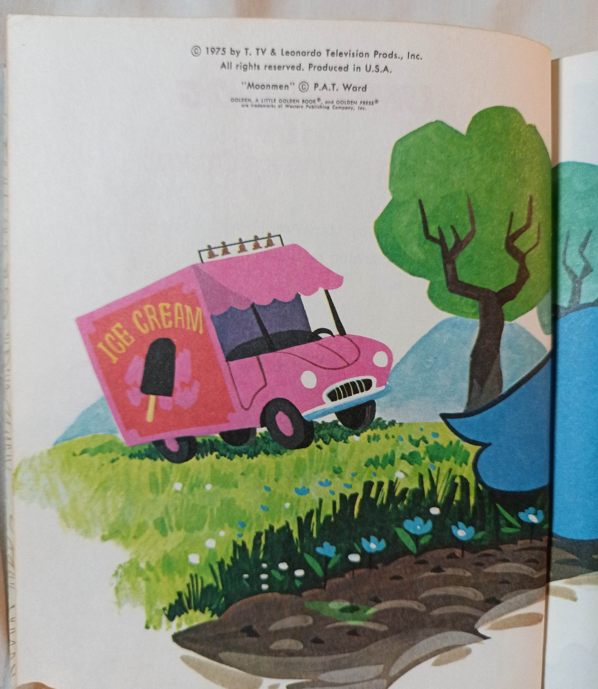 Underdog And The Disappearing Ice Cream Little Golden Book 1975 - TulipStuff