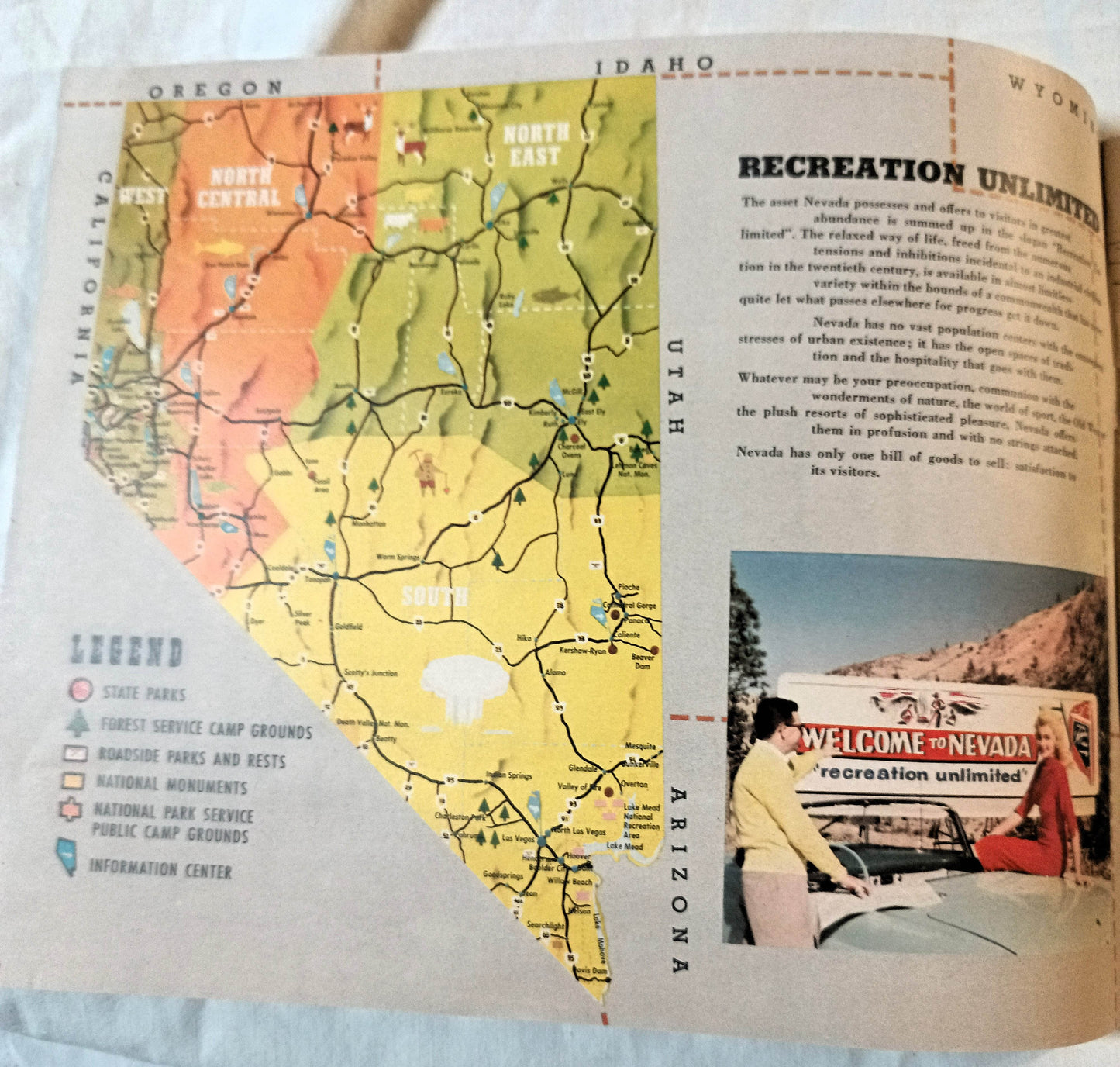 Vacation Guide To Nevada Visitors Photo Booklet 1959 - TulipStuff