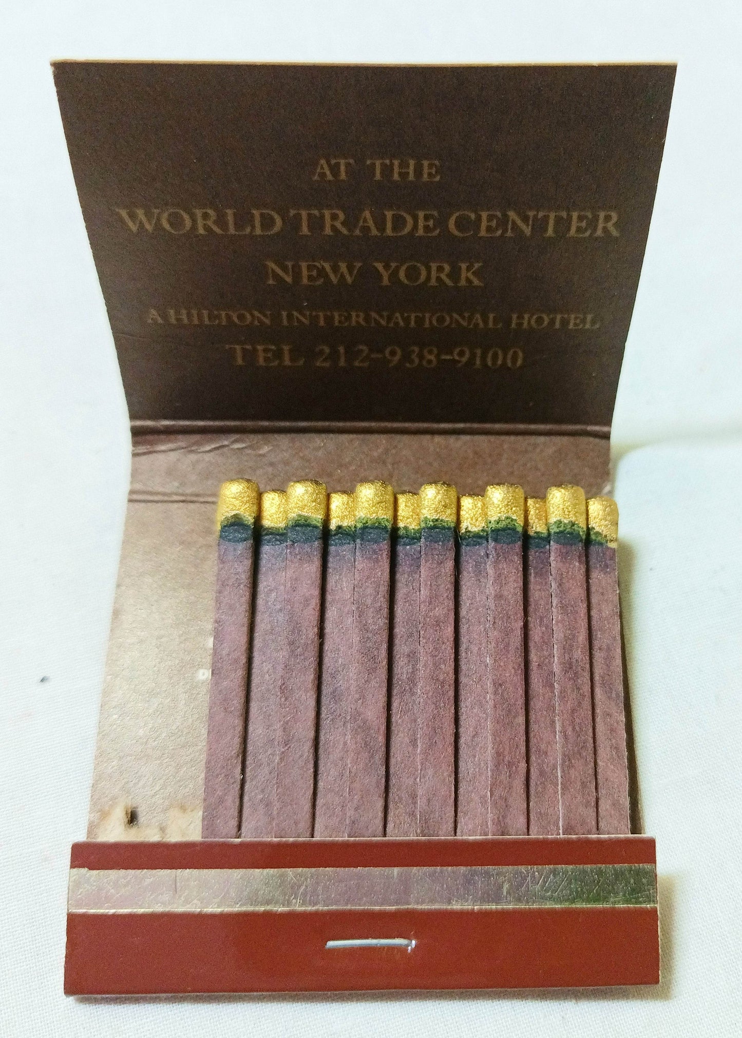 Vista International Hotel World Trade Center NYC Vintage Matchbook 1980's - TulipStuff