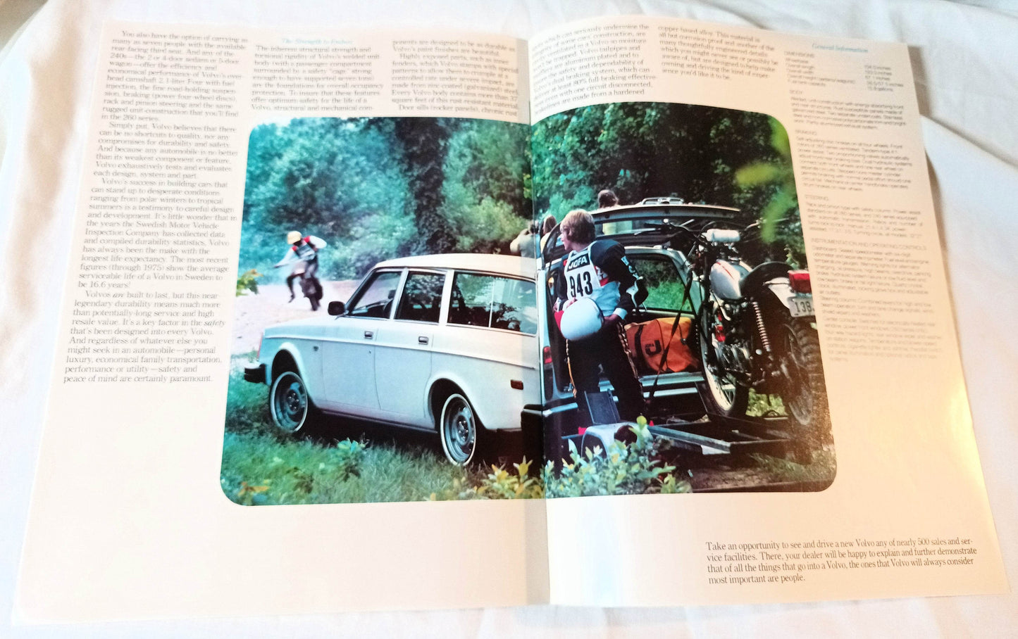 Volvo US Dealer Sales Brochure 1977  242 244 245 and 264GL 265GL - TulipStuff