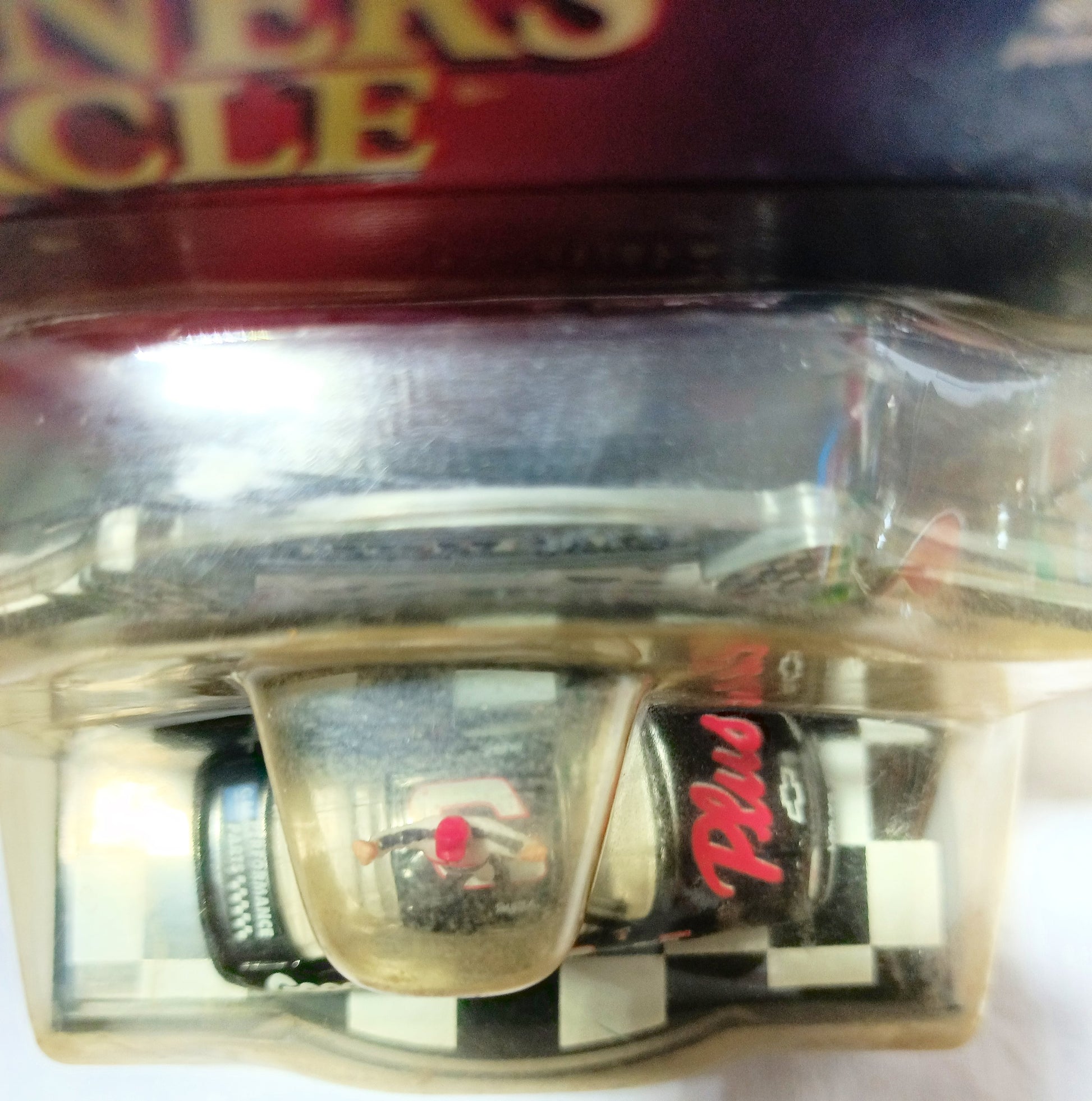 Winners Circle 1998 Dale Earnhardt Goodwrench Daytona Victory Diorama - TulipStuff