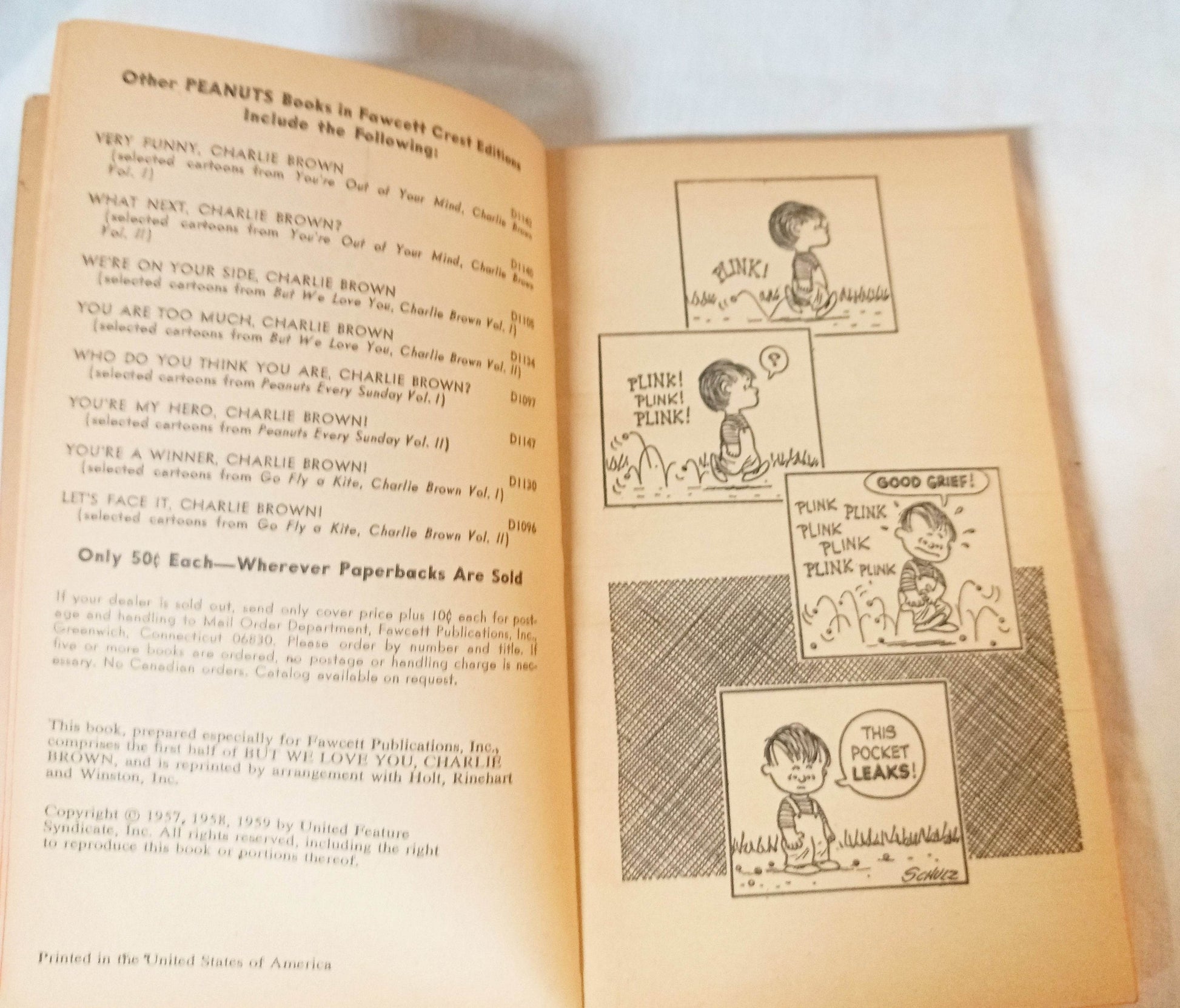 We're On Your Side Charlie Brown Peanuts Charles M Schulz Fawcett 1971 - TulipStuff