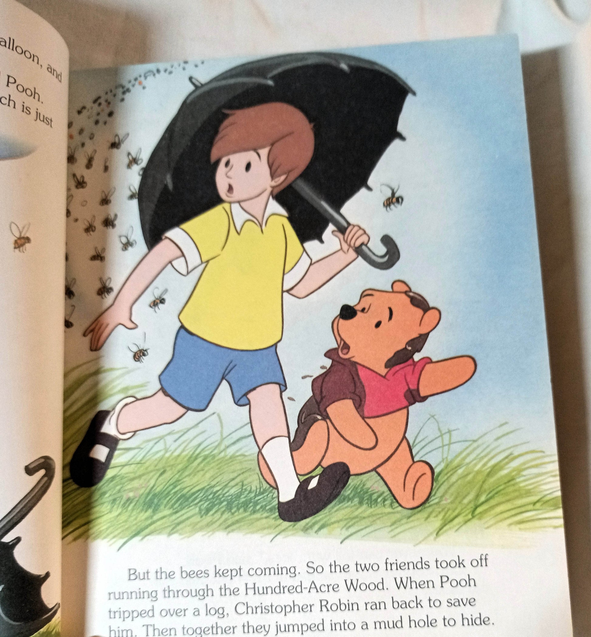 Winnie The Pooh And The Honey Tree Little Golden Book Mary Packard 1997 - TulipStuff