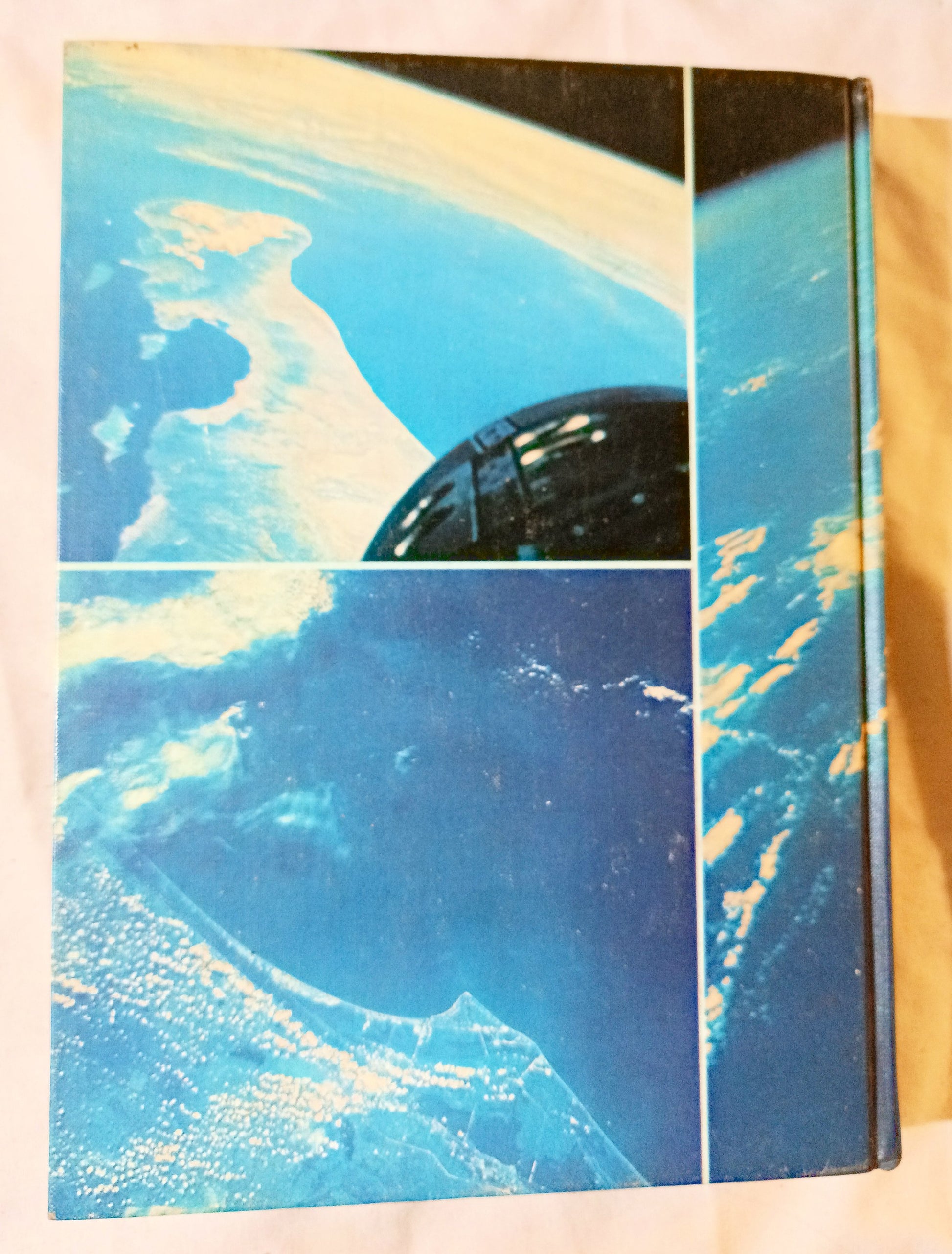 Young Peoples Book Of The Year 1966 Book of Knowledge Annual Grolier - TulipStuff