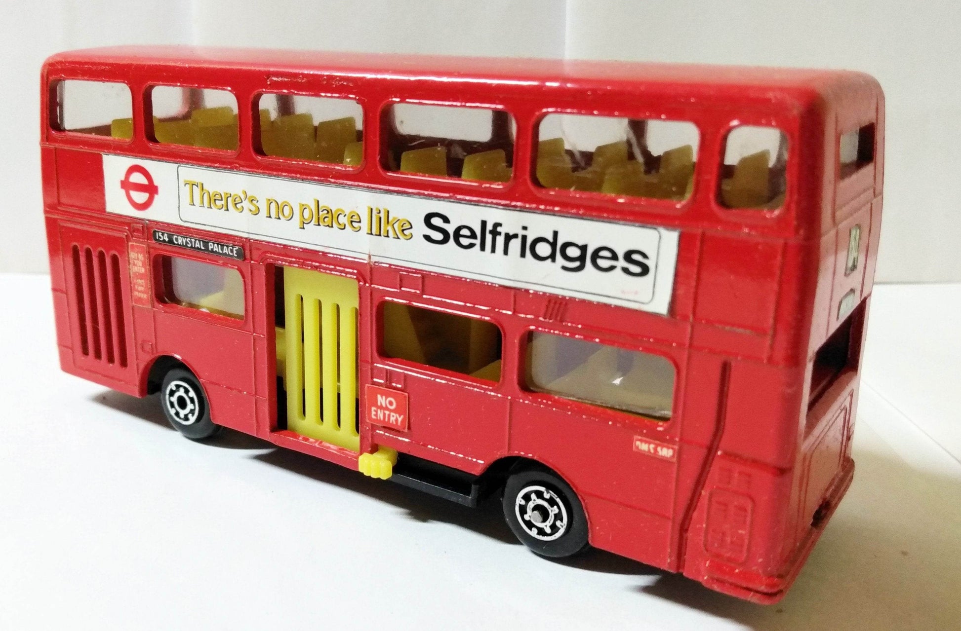 Zylmex 629 Selfridges London Transport Routemaster Bus DMS 588 1980's - TulipStuff