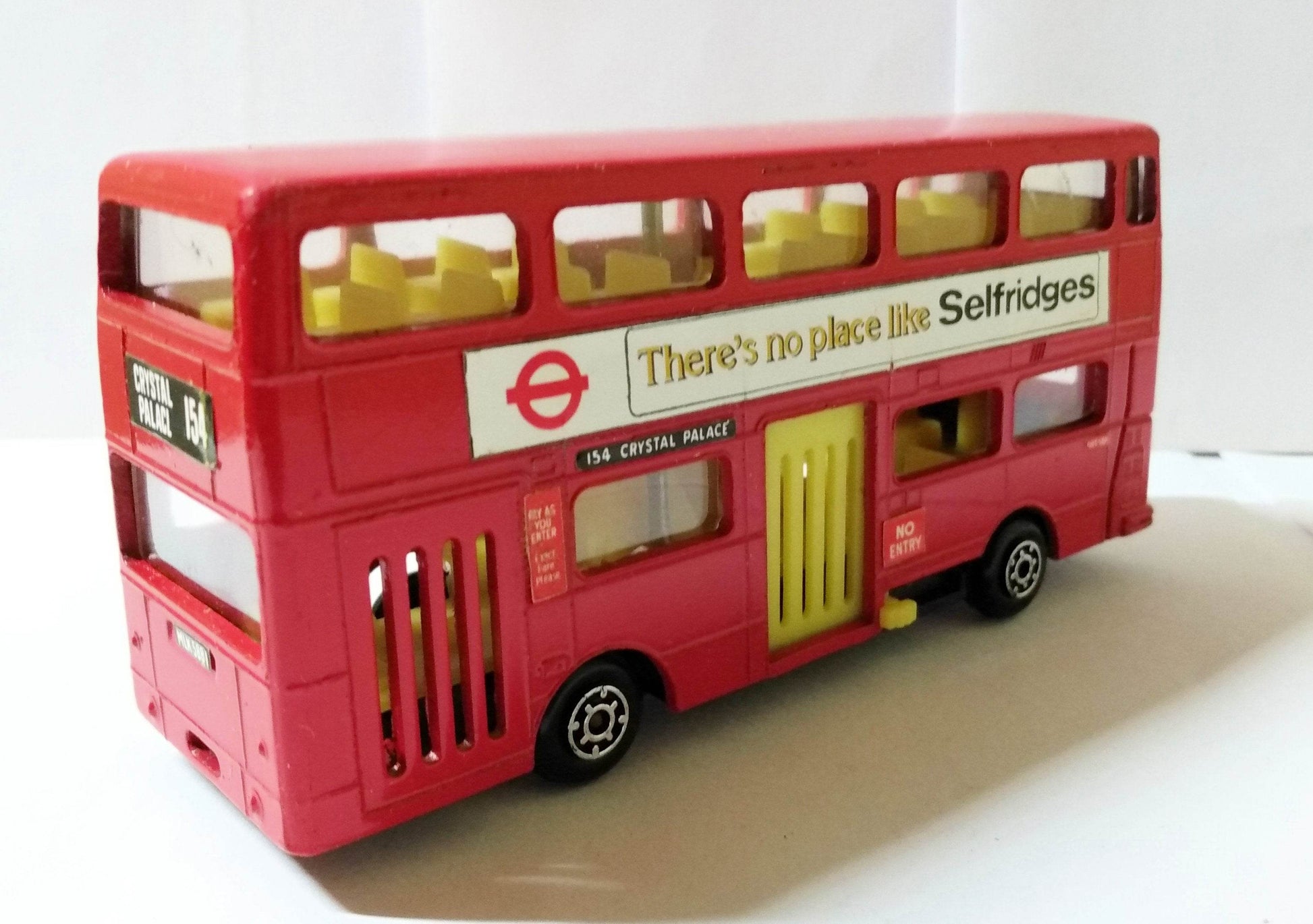 Zylmex 629 Selfridges London Transport Routemaster Bus DMS 588 1980's - TulipStuff