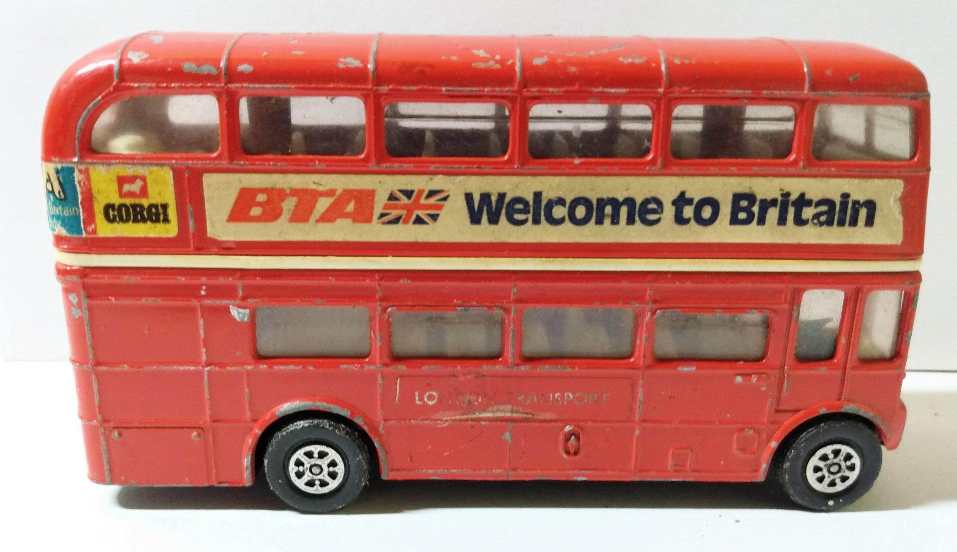 Corgi Toys 469 BTA Welcome to Britain London Transport Routemaster Bus - TulipStuff