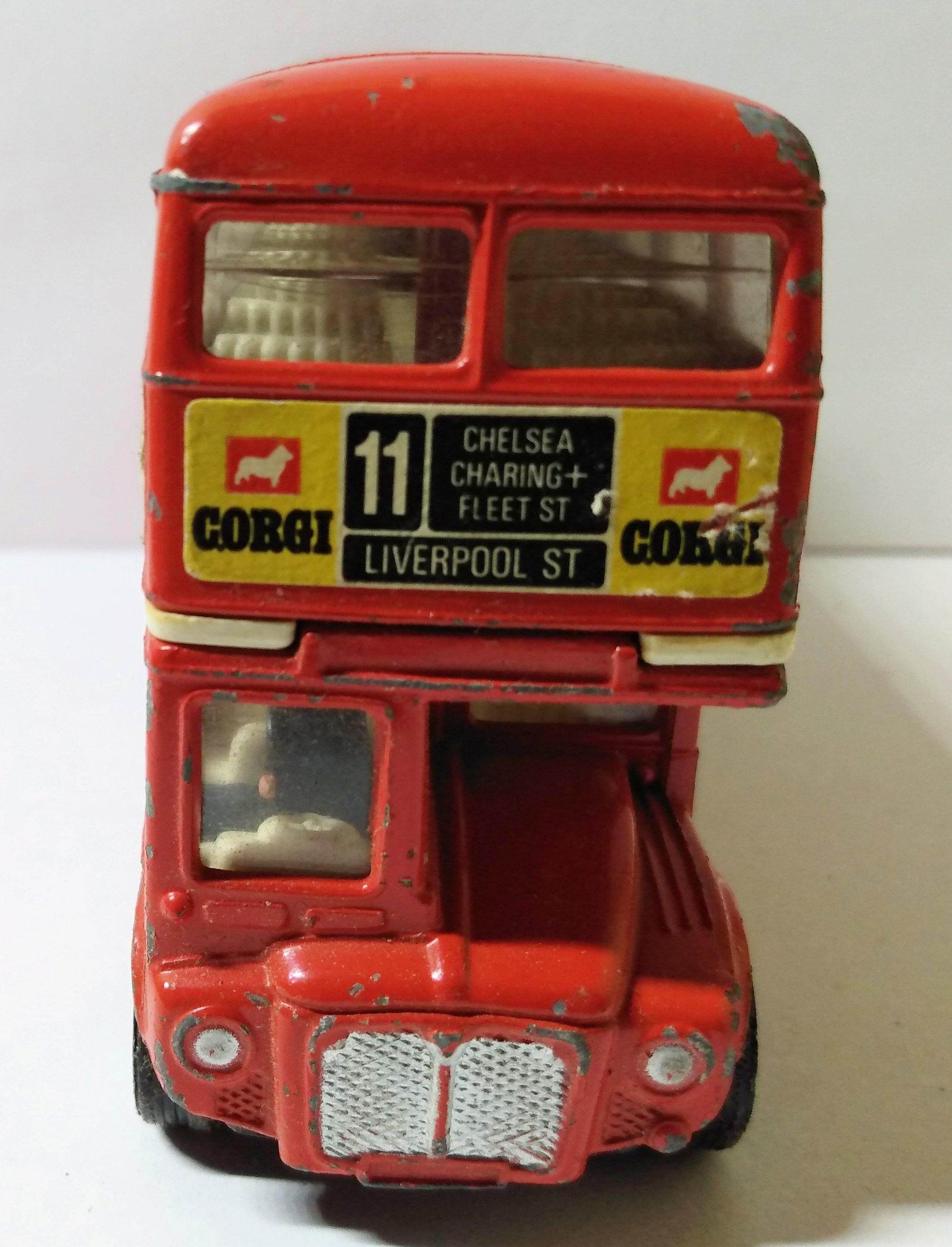 Corgi Toys 469 BTA Welcome to Britain London Transport Routemaster Bus - TulipStuff