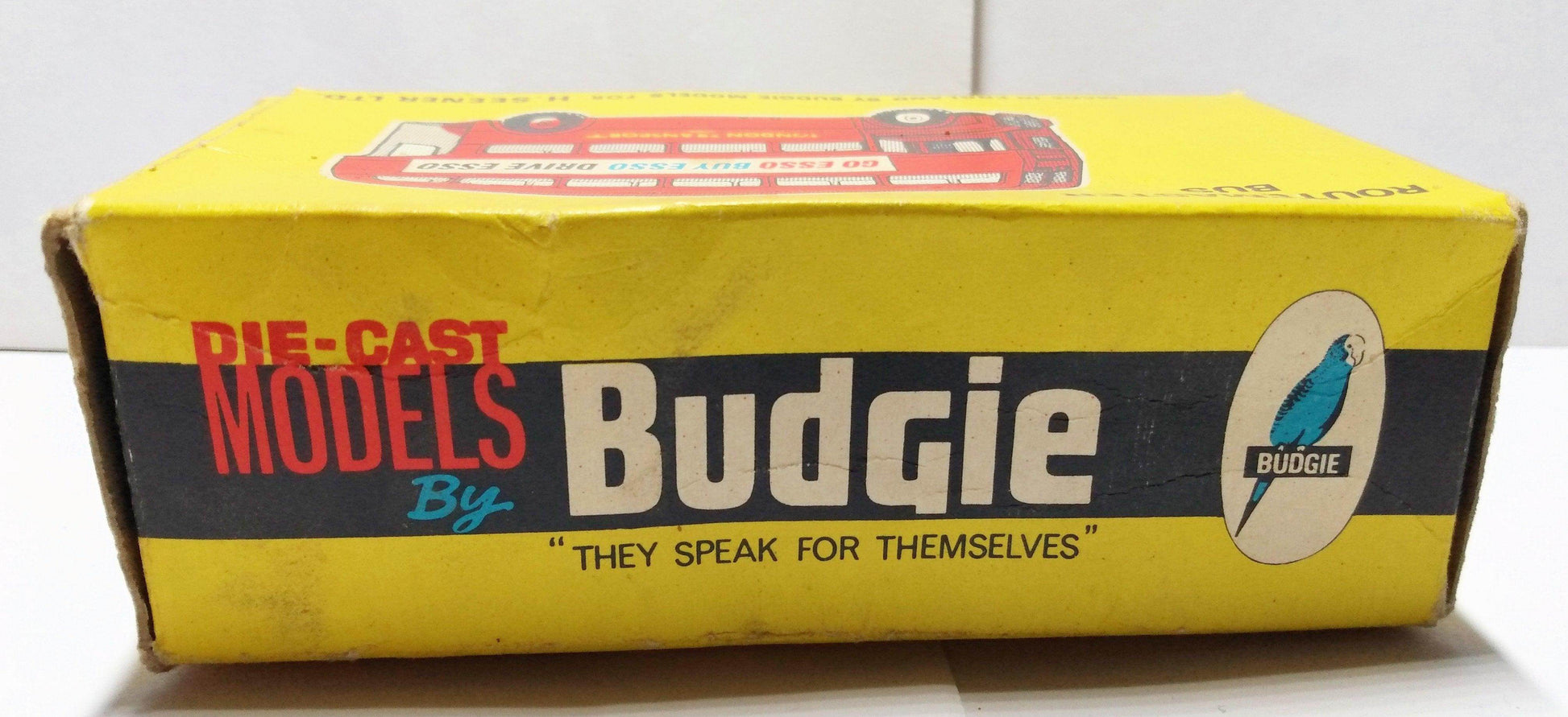 Budgie Toys 236 Uniflo London Transport AEC Routemaster Bus 1970's MIB - TulipStuff