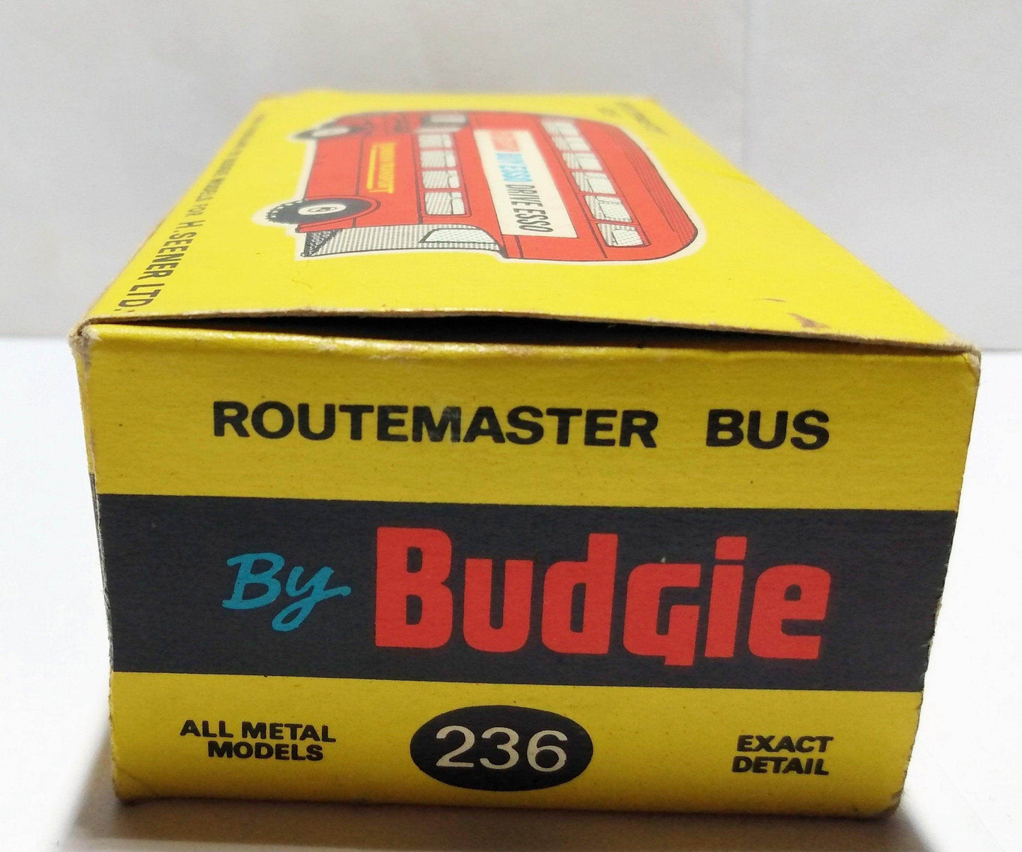 Budgie Toys 236 Uniflo London Transport AEC Routemaster Bus 1970's MIB - TulipStuff