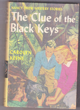Load image into Gallery viewer, Nancy Drew Mystery Stories The Clue of the Black Keys Carolyn Keene 1951 - TulipStuff
