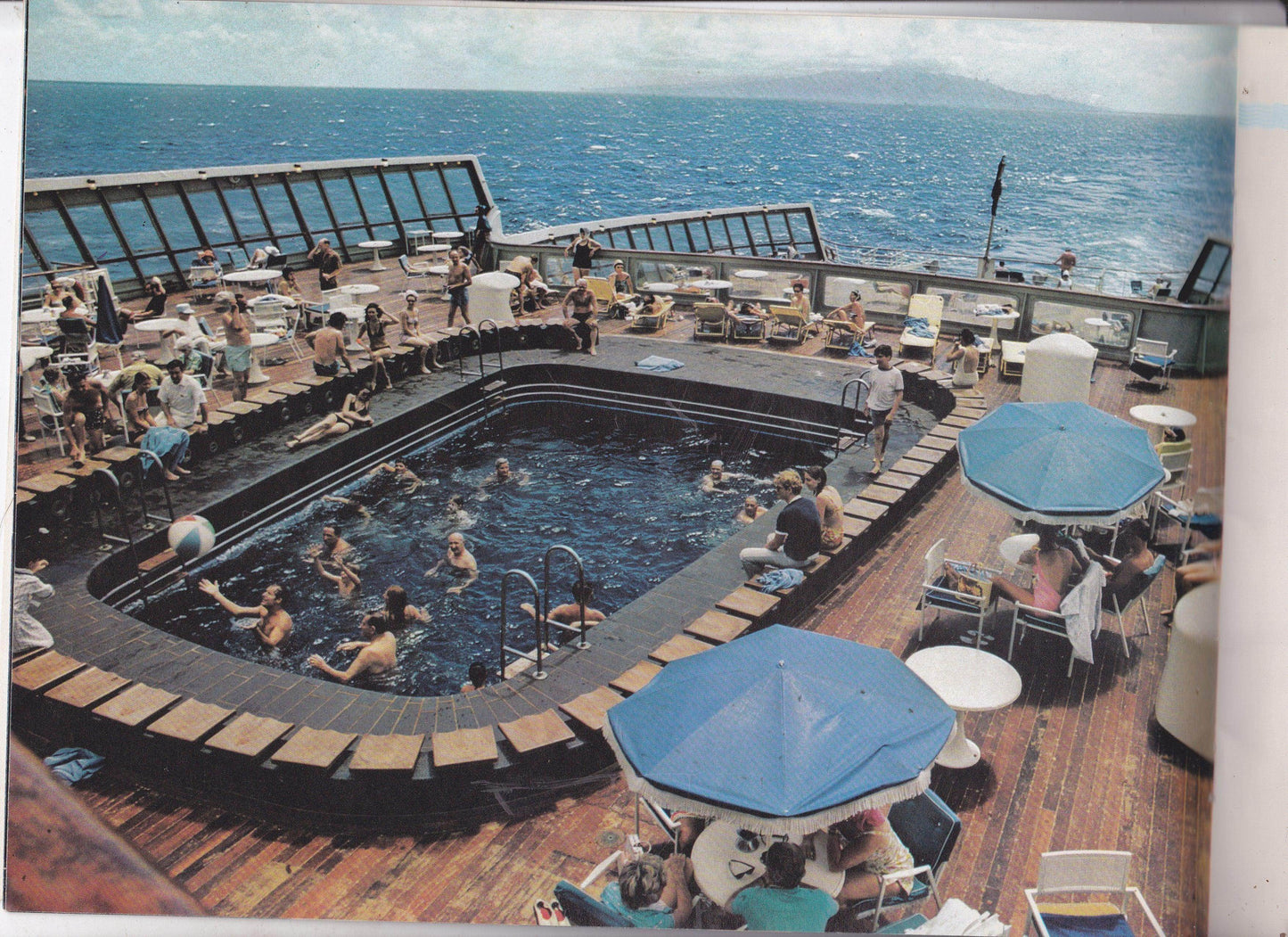 Cunard Line Queen Elizabeth 2 QE2 1977 Around The World Cruise - TulipStuff