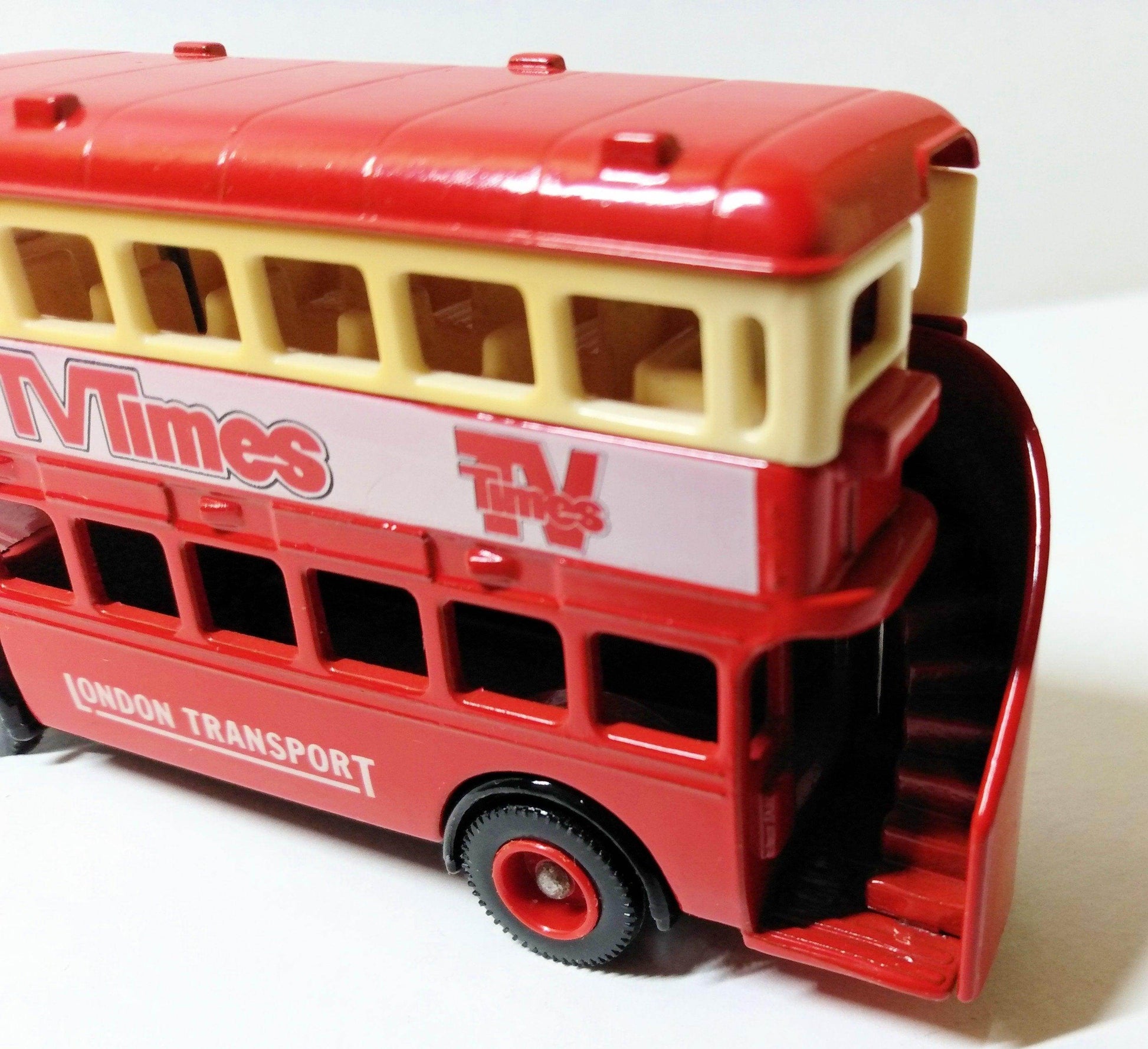 Lledo Days Gone DG15 1932 AEC Regent London Transport Bus TV Times - TulipStuff