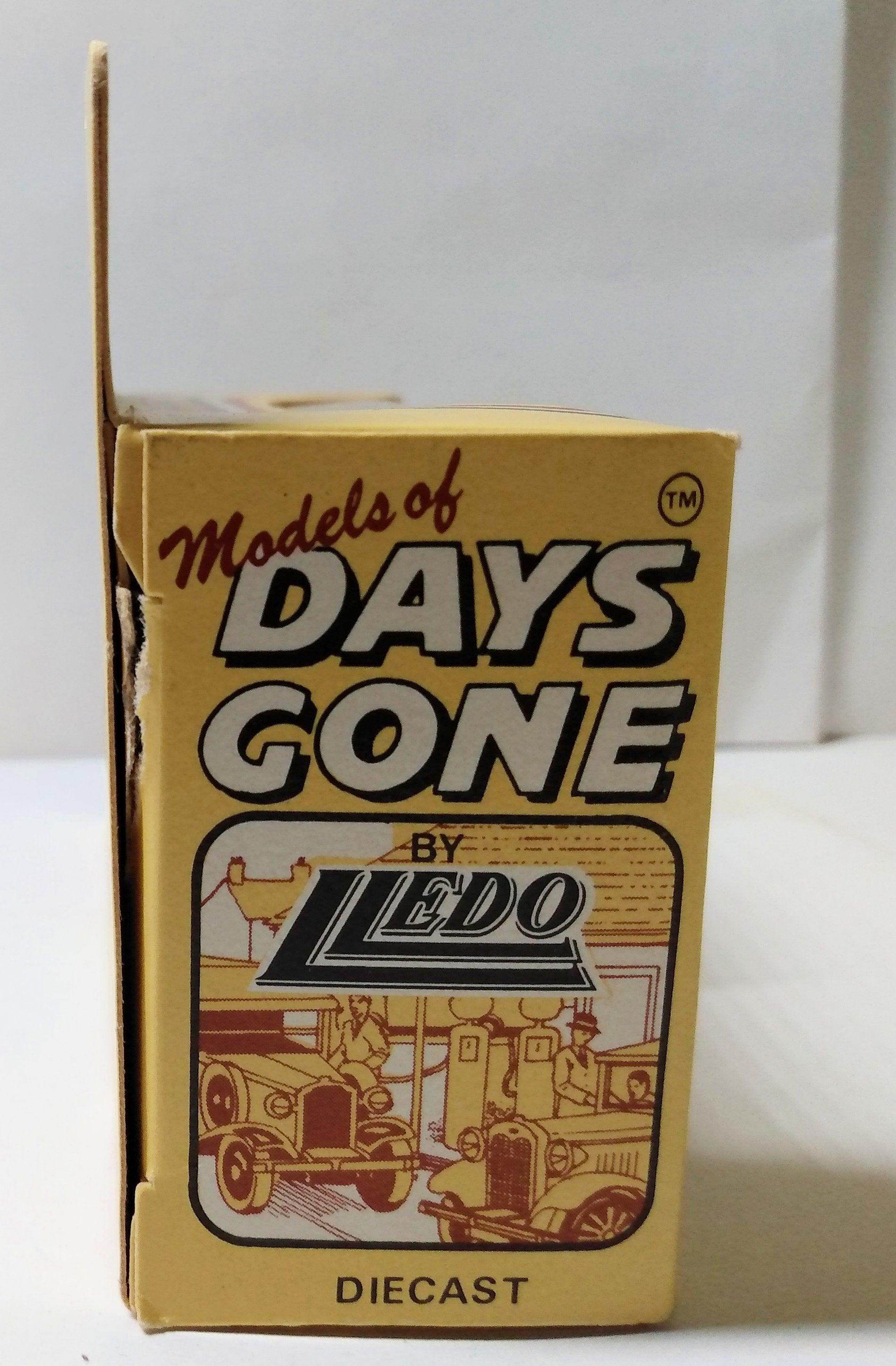 Lledo Days Gone DG21 1934 Chevrolet Van Dr Pepper Dallas - TulipStuff