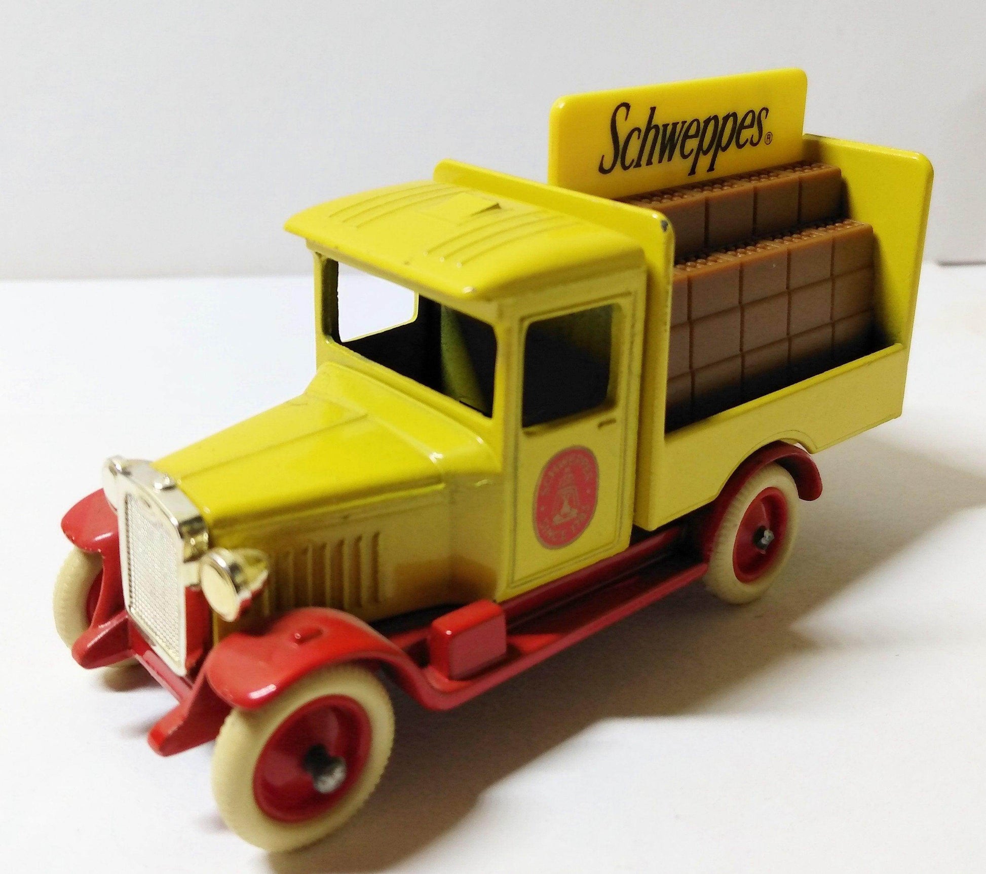 Lledo Models of Days Done DG26 Schweppes 1934 Chevrolet Bottle Truck - TulipStuff