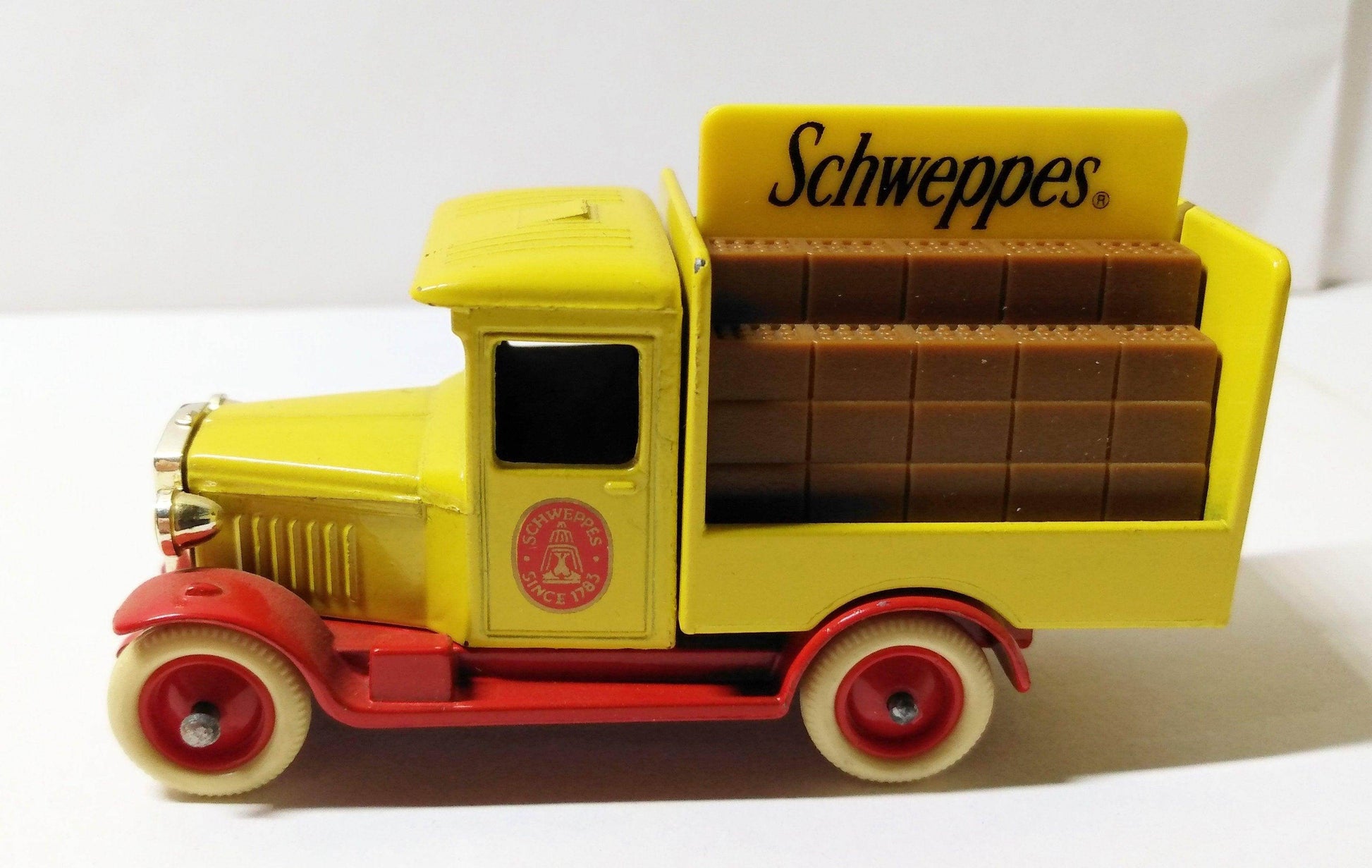 Lledo Models of Days Done DG26 Schweppes 1934 Chevrolet Bottle Truck - TulipStuff