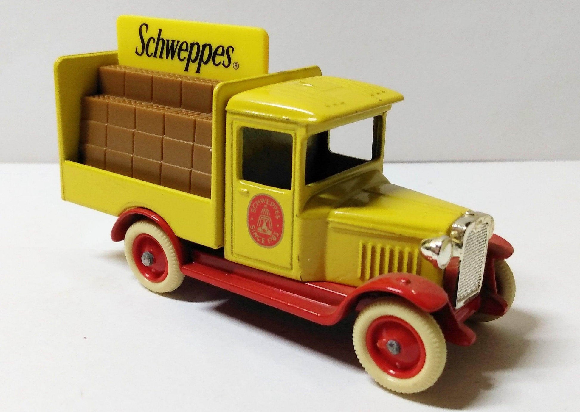 Lledo Models of Days Done DG26 Schweppes 1934 Chevrolet Bottle Truck - TulipStuff