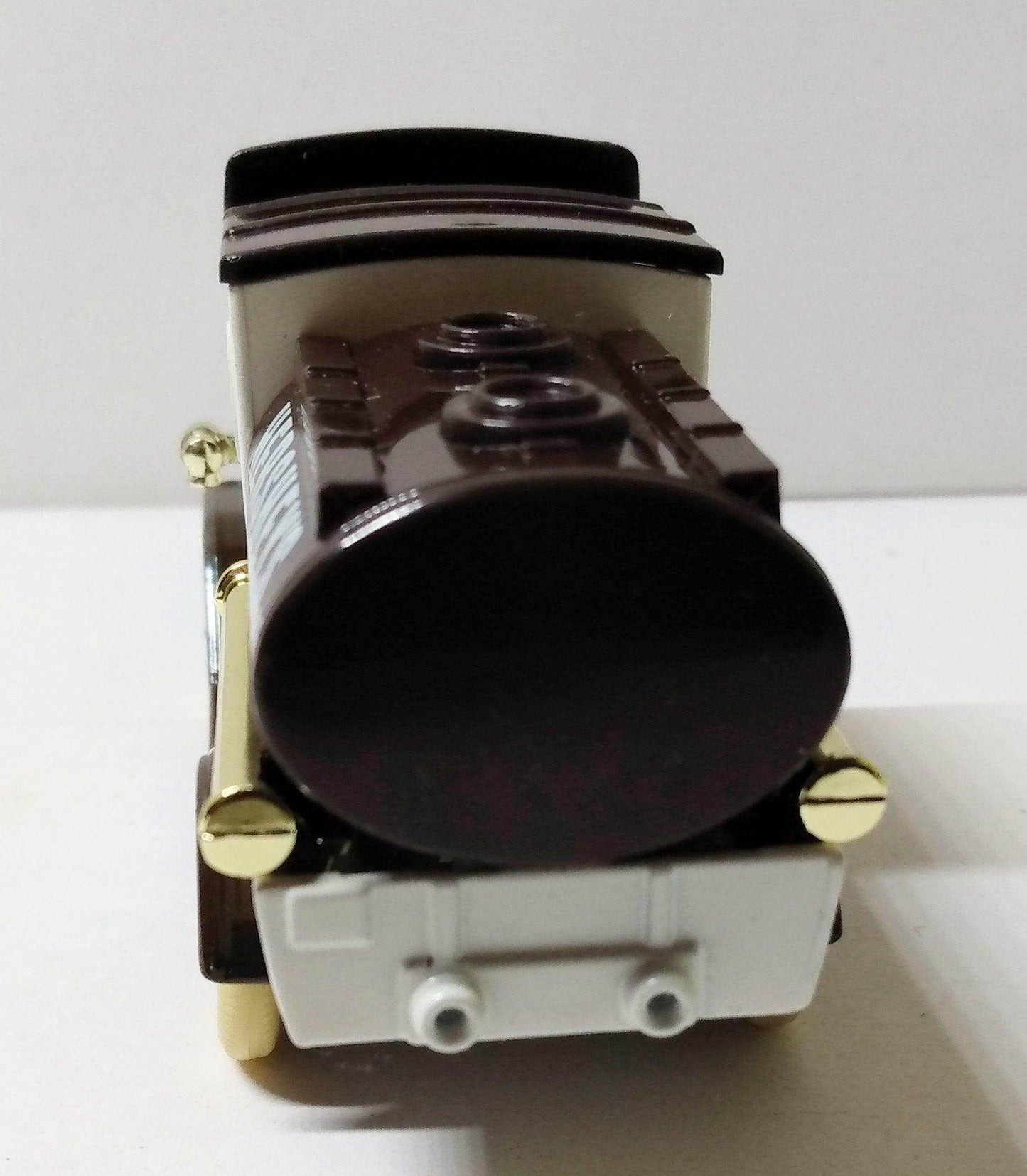 Lledo DG8 Hershey's Chocolate Milk 1920 Ford Model T Tanker Truck - TulipStuff