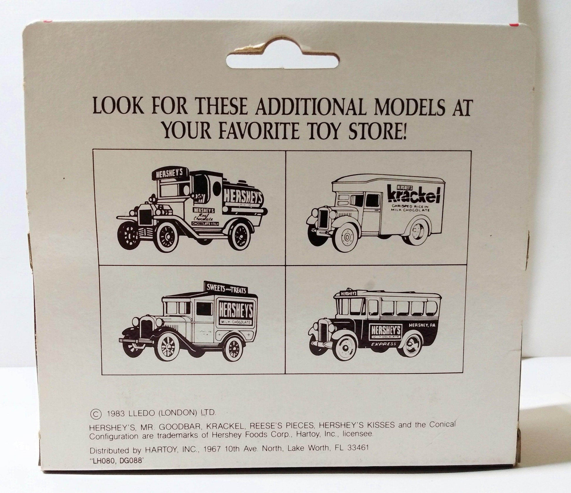 Lledo DG8 Hershey's Chocolate Milk 1920 Ford Model T Tanker Truck - TulipStuff