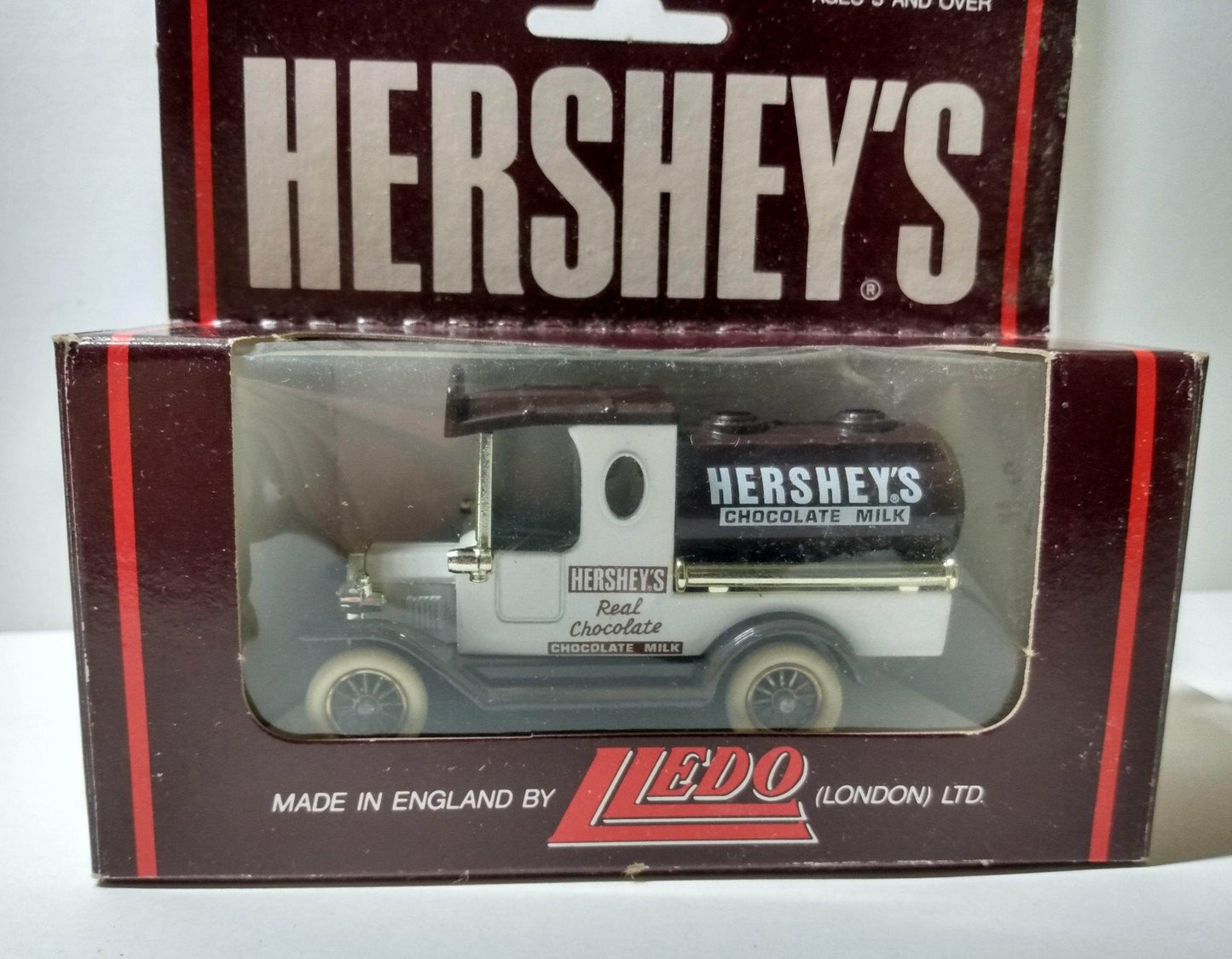 Lledo DG8 Hershey's Chocolate Milk 1920 Ford Model T Tanker Truck - TulipStuff