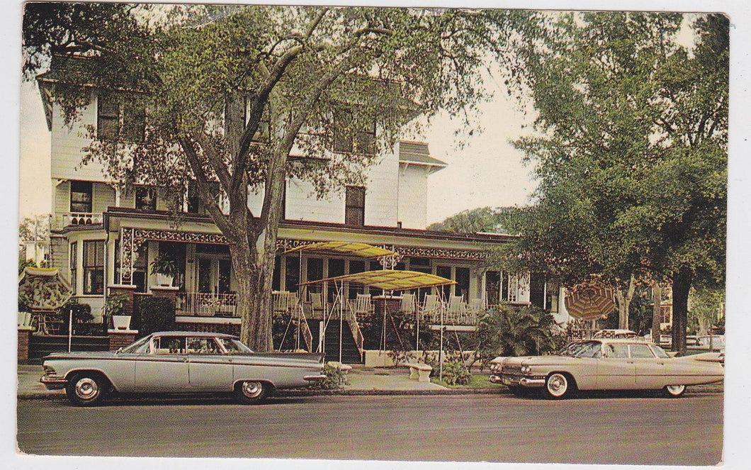 Edgepark Hotel 1st St N St Petersburg Florida Early 1960's Postcard - TulipStuff