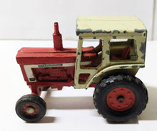 Load image into Gallery viewer, Ertl #1355 IH International Harvester 1466 Tractor 1970&#39;s 1/64 - TulipStuff
