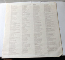 Load image into Gallery viewer, Gordon Lightfoot Endless Wire Canadian Folk Rock 12&quot; Vinyl LP 1978 - TulipStuff
