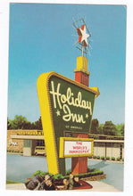 Load image into Gallery viewer, Holiday Inn Lynchburg Virginia US29 North 1960&#39;s Postcard - TulipStuff
