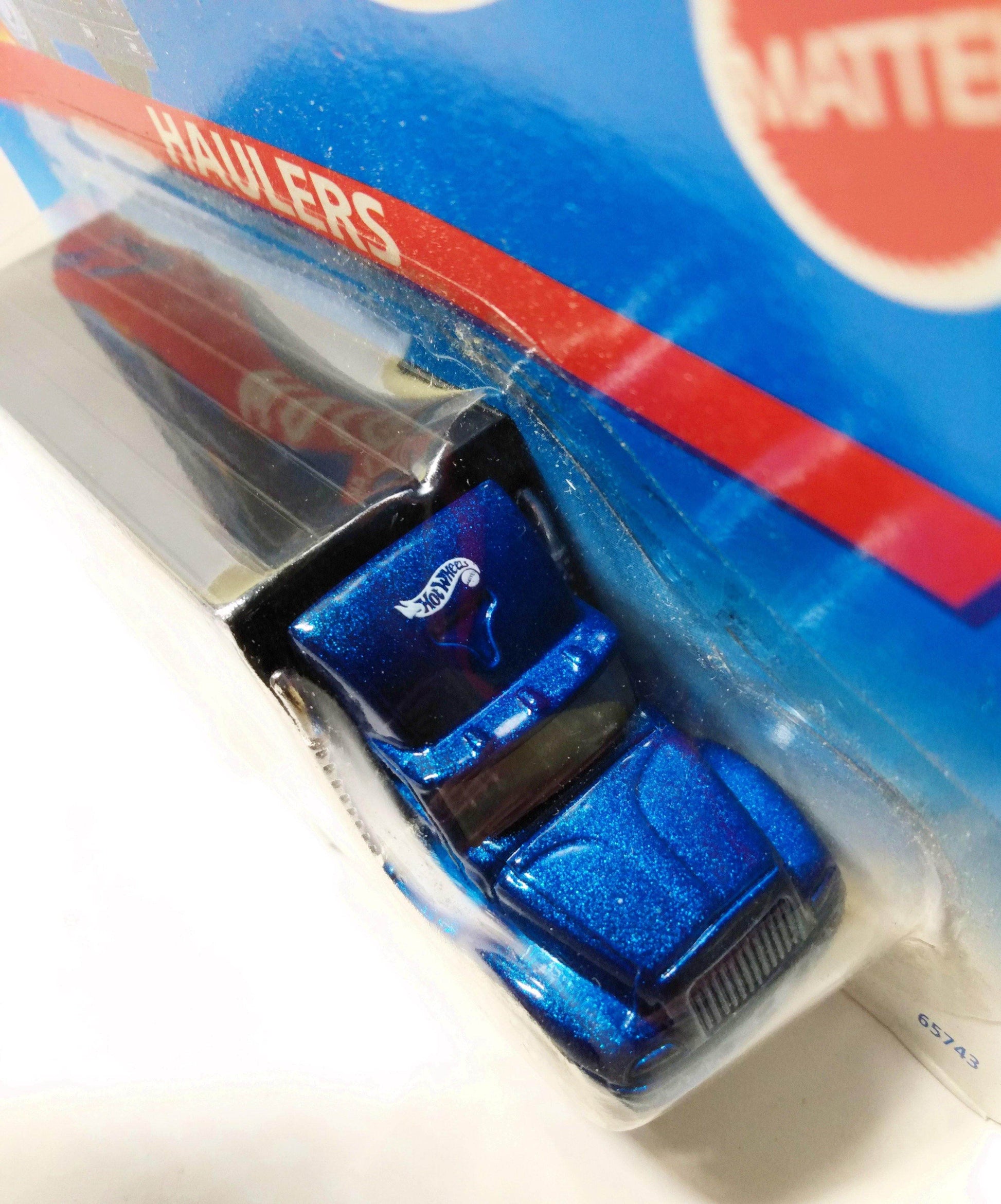Hot Wheels Haulers 65743 Dunlop Team Racing Truck 1996 - TulipStuff