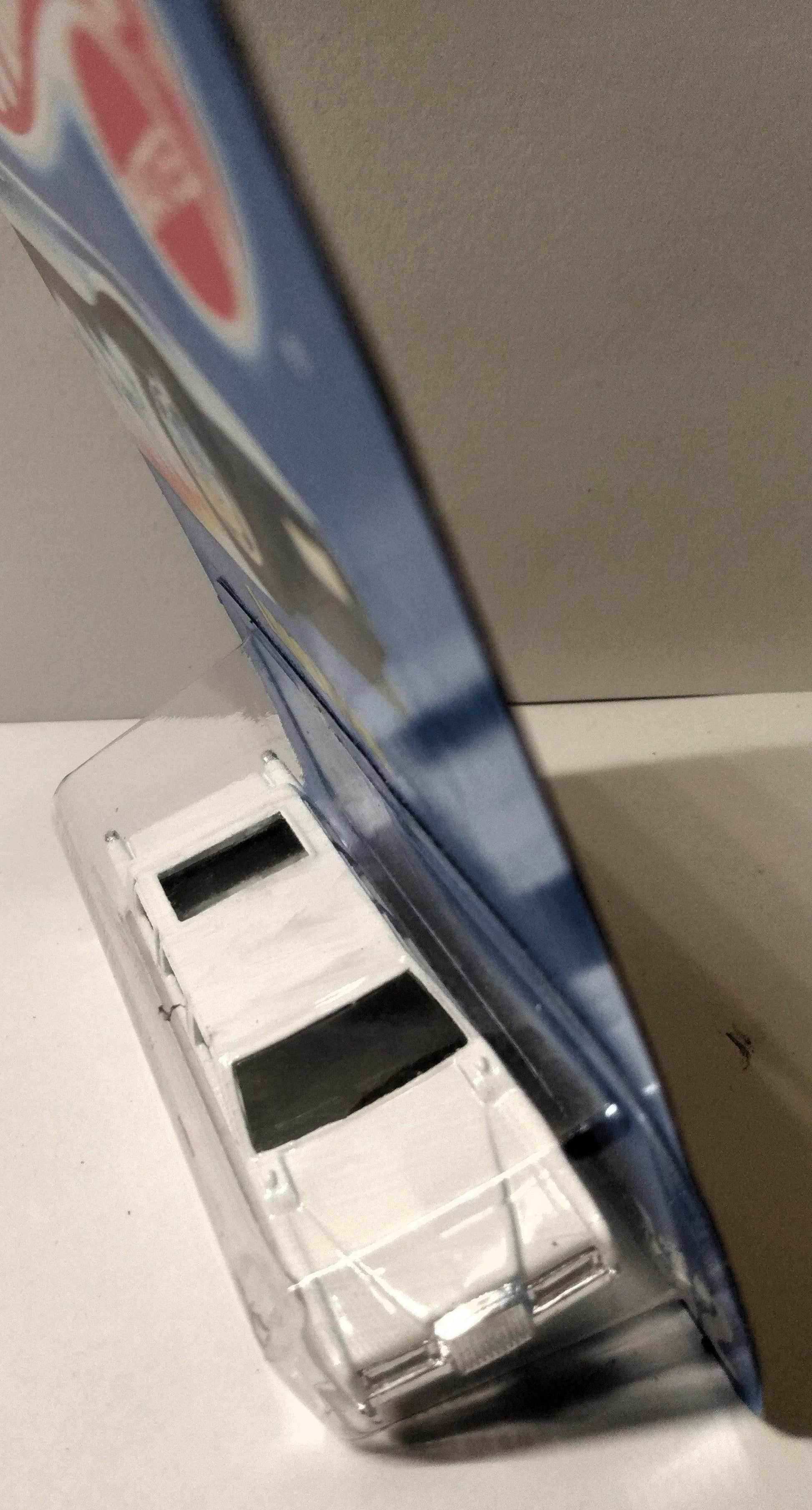 Hot Wheels Collector #112 Limozeen Vintage Diecast Toy Limousine 1990 - TulipStuff