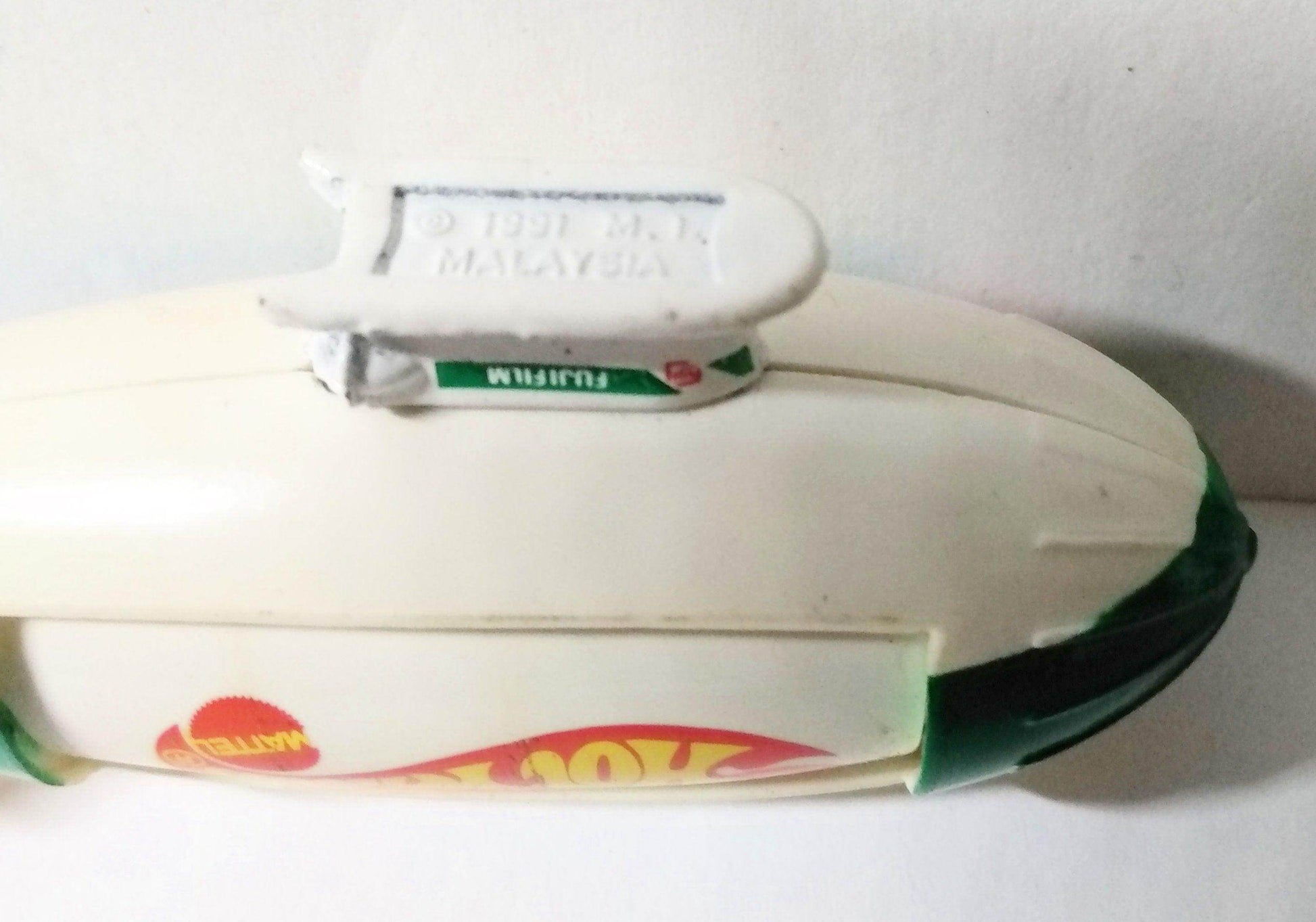 Hot Wheels no. 12341 Fuji Film Blimp #249 1994 - TulipStuff