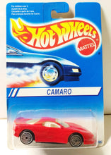 Load image into Gallery viewer, Hot Wheels 12355 &#39;93 Chevrolet Camaro International Card 1994 - TulipStuff
