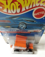 Load image into Gallery viewer, Hot Wheels 1998 First Editions Slideout Sprint Car Collector 640 - TulipStuff
