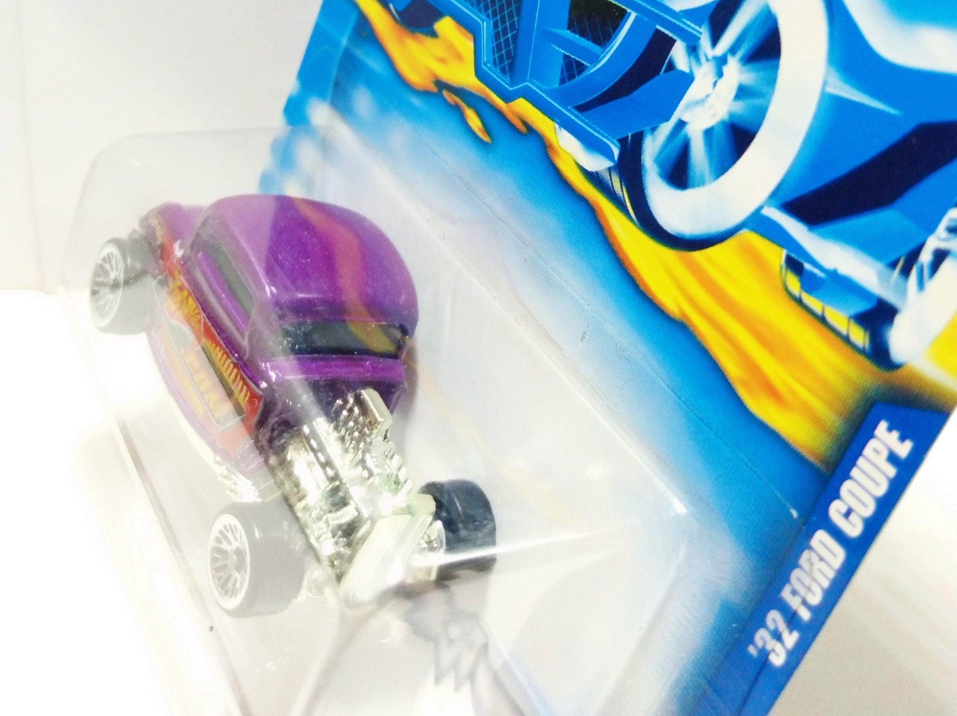 Hot Wheels 2000 Collector #195 '32 Ford Coupe - TulipStuff