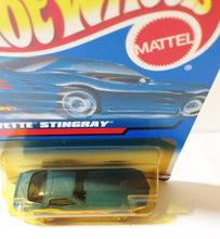 Load image into Gallery viewer, Hot Wheels 2000 Collector #154 Chevrolet Corvette Stingray 5 dot - TulipStuff
