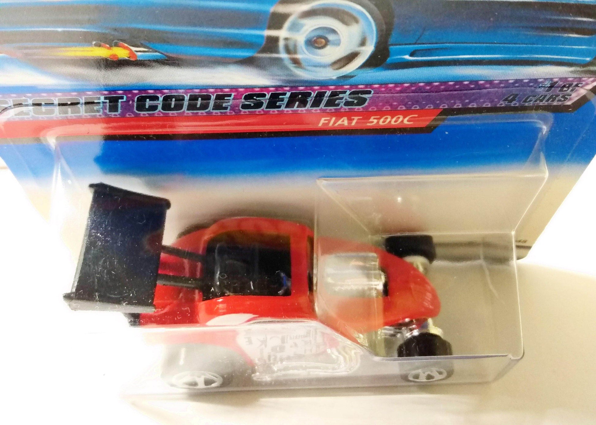 Hot Wheels Secret Code Fiat 500C 2000 Collector #045 - TulipStuff