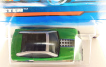 Load image into Gallery viewer, Hot Wheels 2000 Collector #140 Jeepster Convertible - TulipStuff
