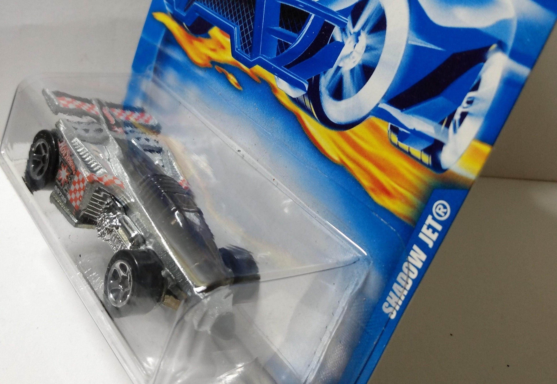 Hot Wheels 2001 Collector #217 Shadow Jet Racing Car - TulipStuff