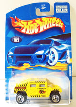 Load image into Gallery viewer, Hot Wheels 2001 Collector #162 Hummer - TulipStuff
