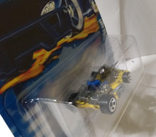 Load image into Gallery viewer, Hot Wheels 2002 Collector #198 Go Kart - TulipStuff
