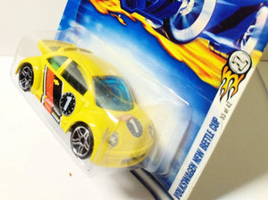 Hot Wheels 2002 First Editions Volkswagen New Beetle Cup Collector 045 - TulipStuff
