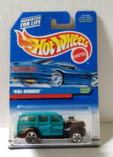 Load image into Gallery viewer, Hot Wheels Collector #217 &#39;40&#39;s Woodie Wagon 5dot 1997 - TulipStuff
