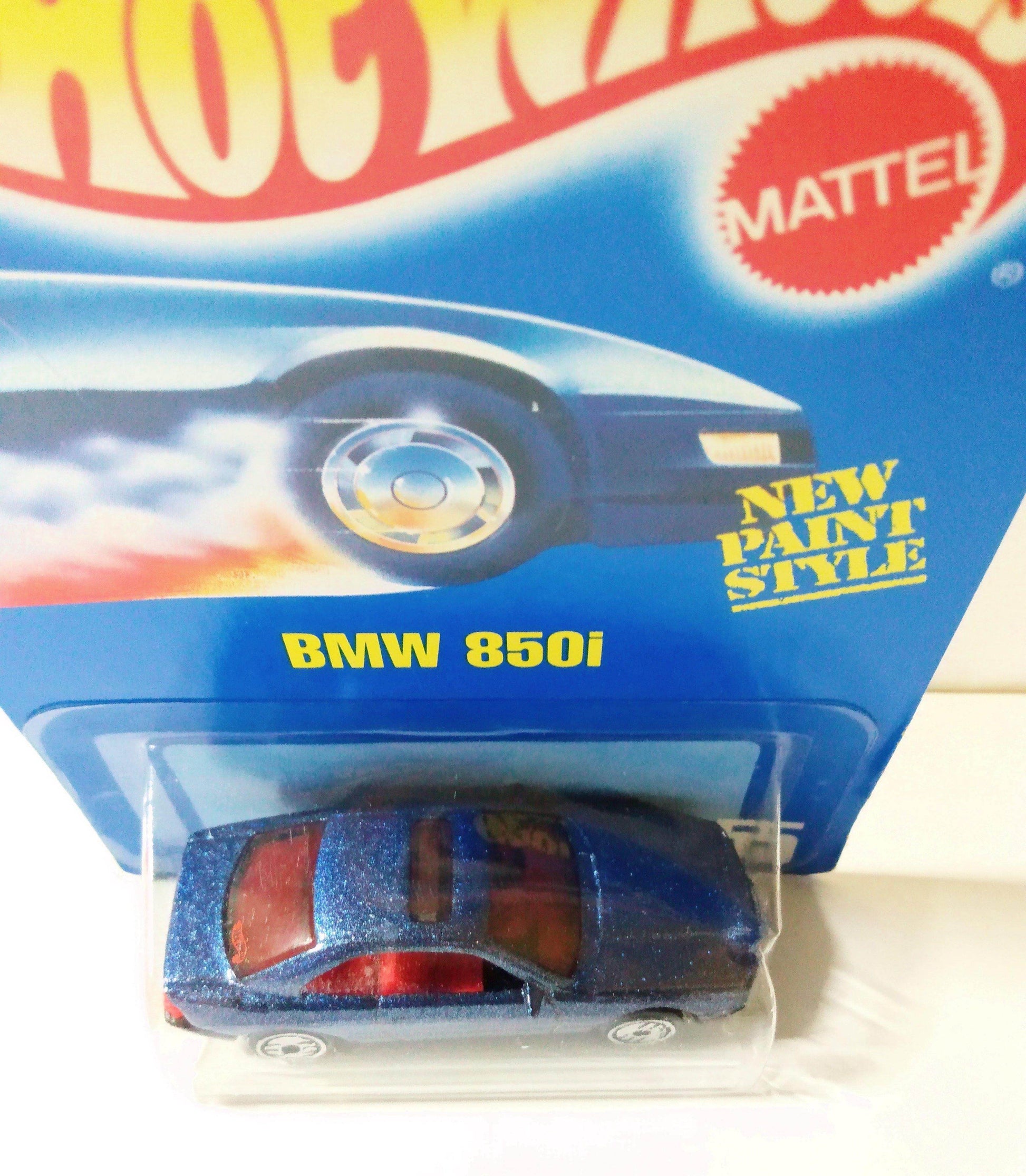 Hot Wheels Collector #255 BMW 850i 1994 Ultrahots - TulipStuff