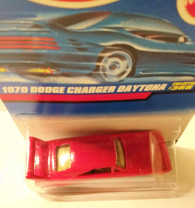 Hot Wheels Collector #368 1970 Dodge Daytona Charger 1997 - TulipStuff