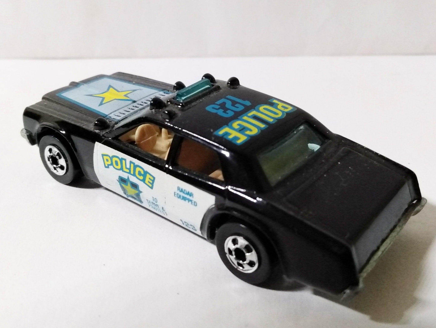 Hot Wheels 9526 Sheriff Patrol Police Car 1990 Black #59 - TulipStuff