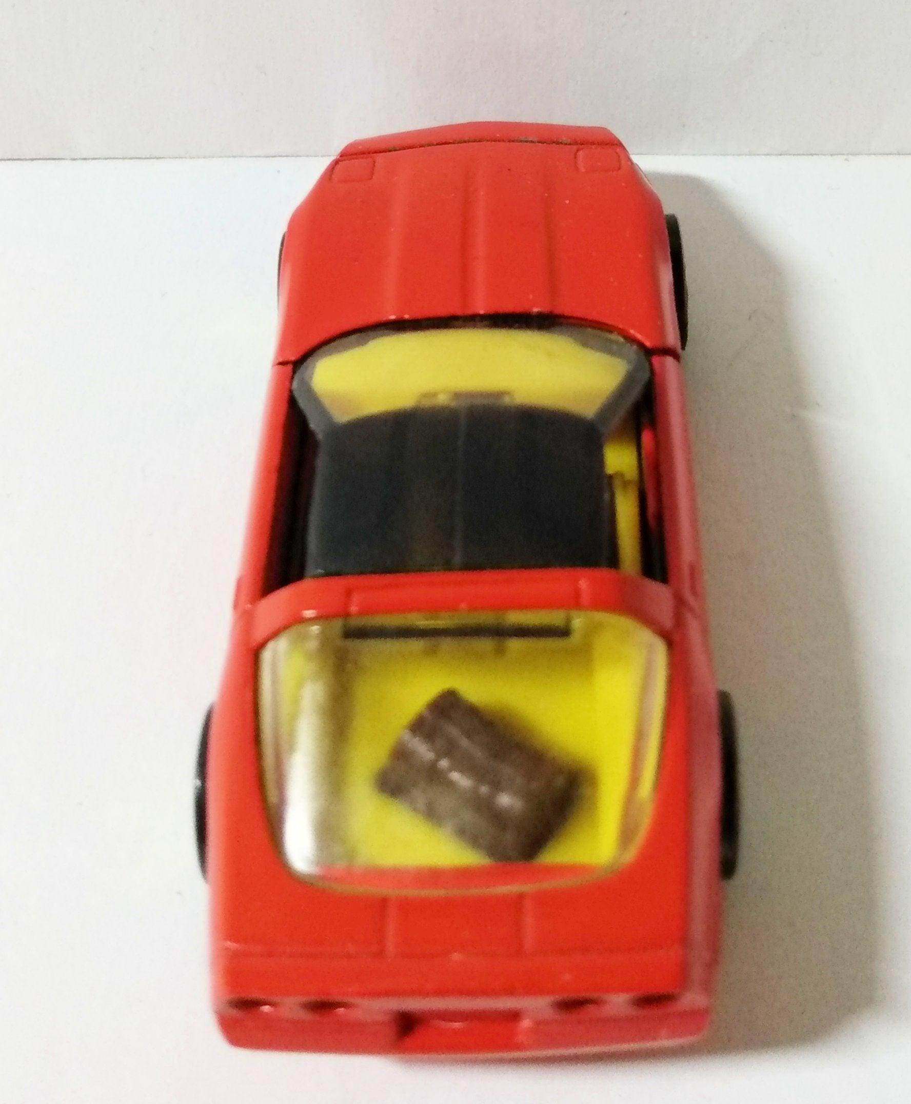 Hot Wheels 3928 Hot Ones Chevrolet '80's Corvette Hong Kong 1984 - TulipStuff