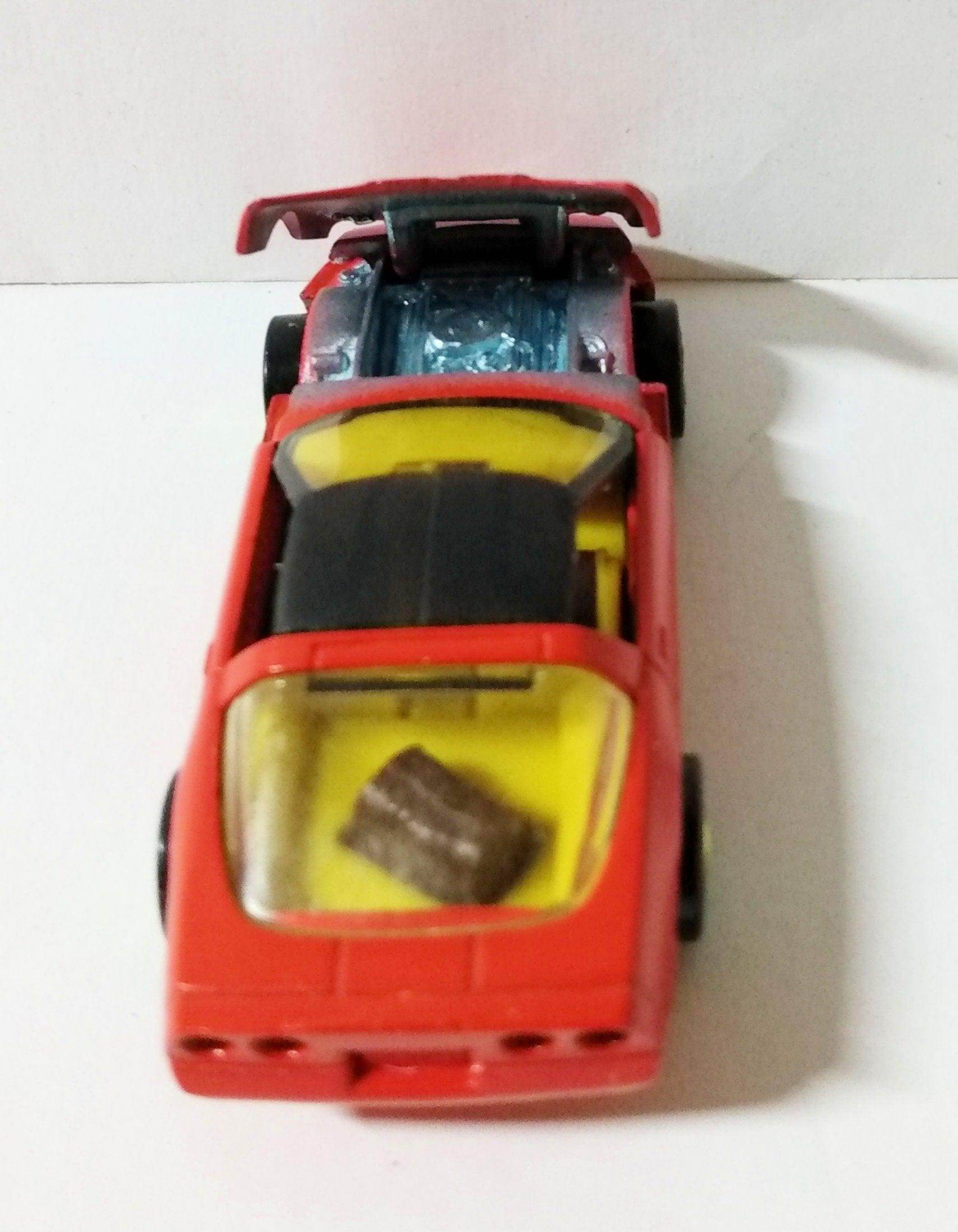 Hot Wheels 3928 Hot Ones Chevrolet '80's Corvette Hong Kong 1984 - TulipStuff